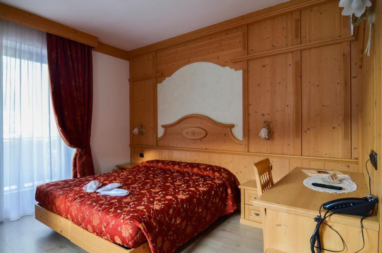 Hotel Cristallo Андало Экстерьер фото